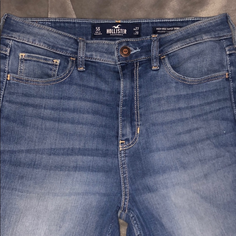Hollister high rise skinny jeans